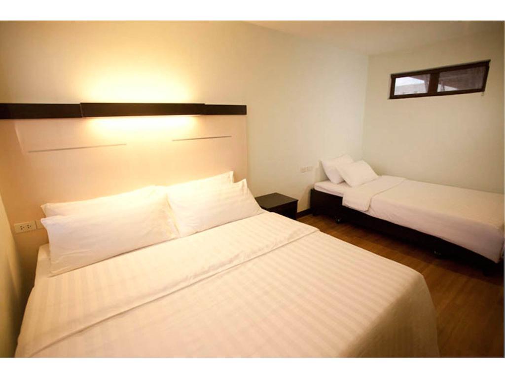 Sugbutel Family Hotel Cebu Extérieur photo