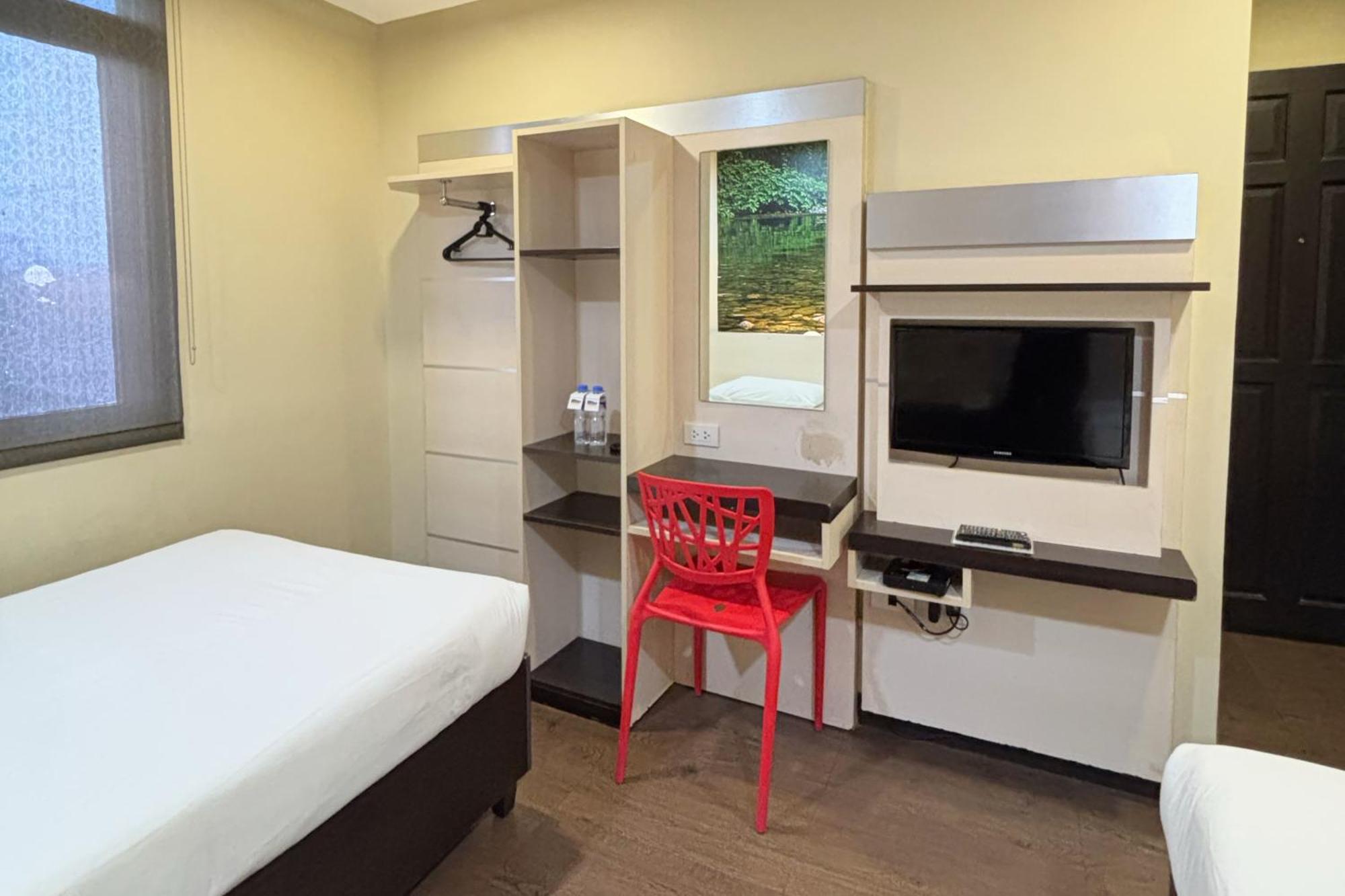 Sugbutel Family Hotel Cebu Extérieur photo