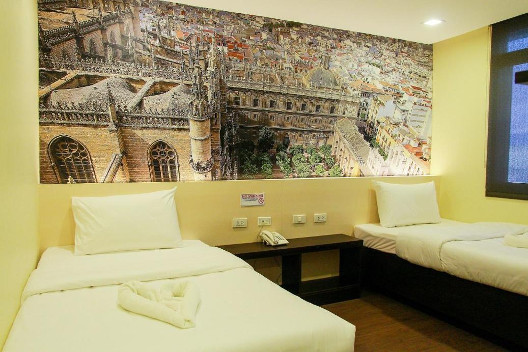 Sugbutel Family Hotel Cebu Extérieur photo